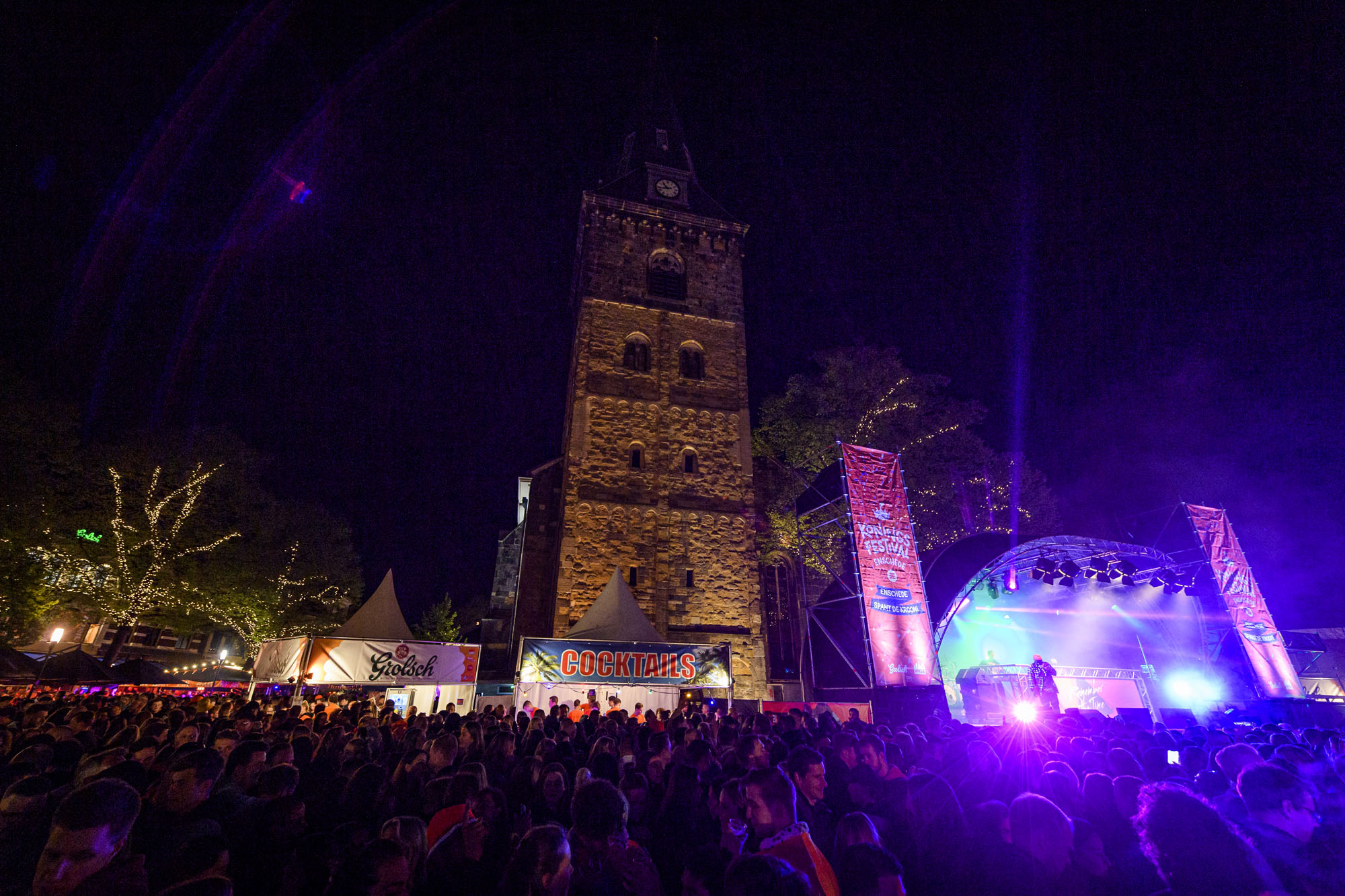 Koningsnacht Enschede 2022 Grote Kerk op Oude Markt